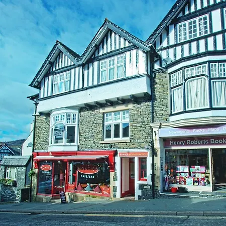 Monties - Adults Only