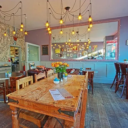 Guest house Monties - Adults Only Bowness-on-Windermere