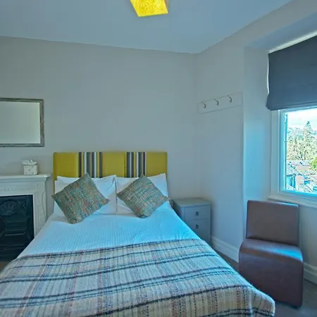 Monties - Adults Only Guest house 3*